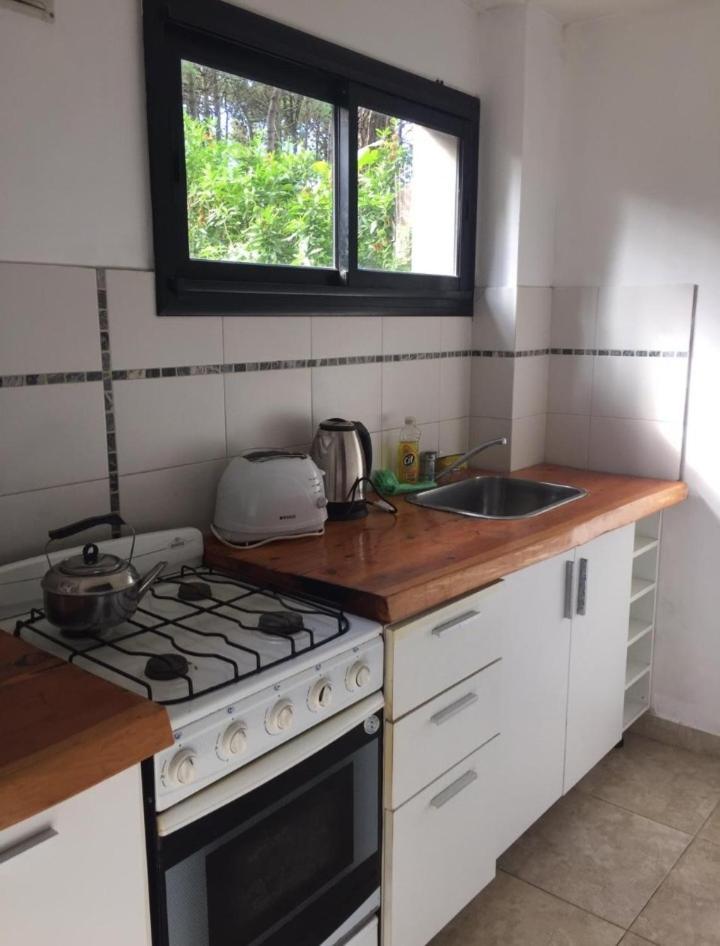Aylen Departamentos En Pinamar Apartman Szoba fotó